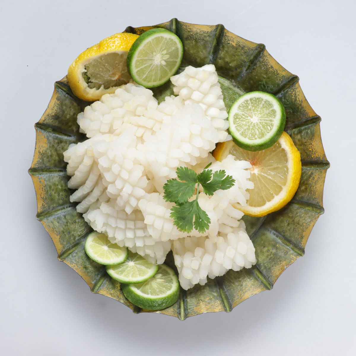 Boiled Squid Flower Cut