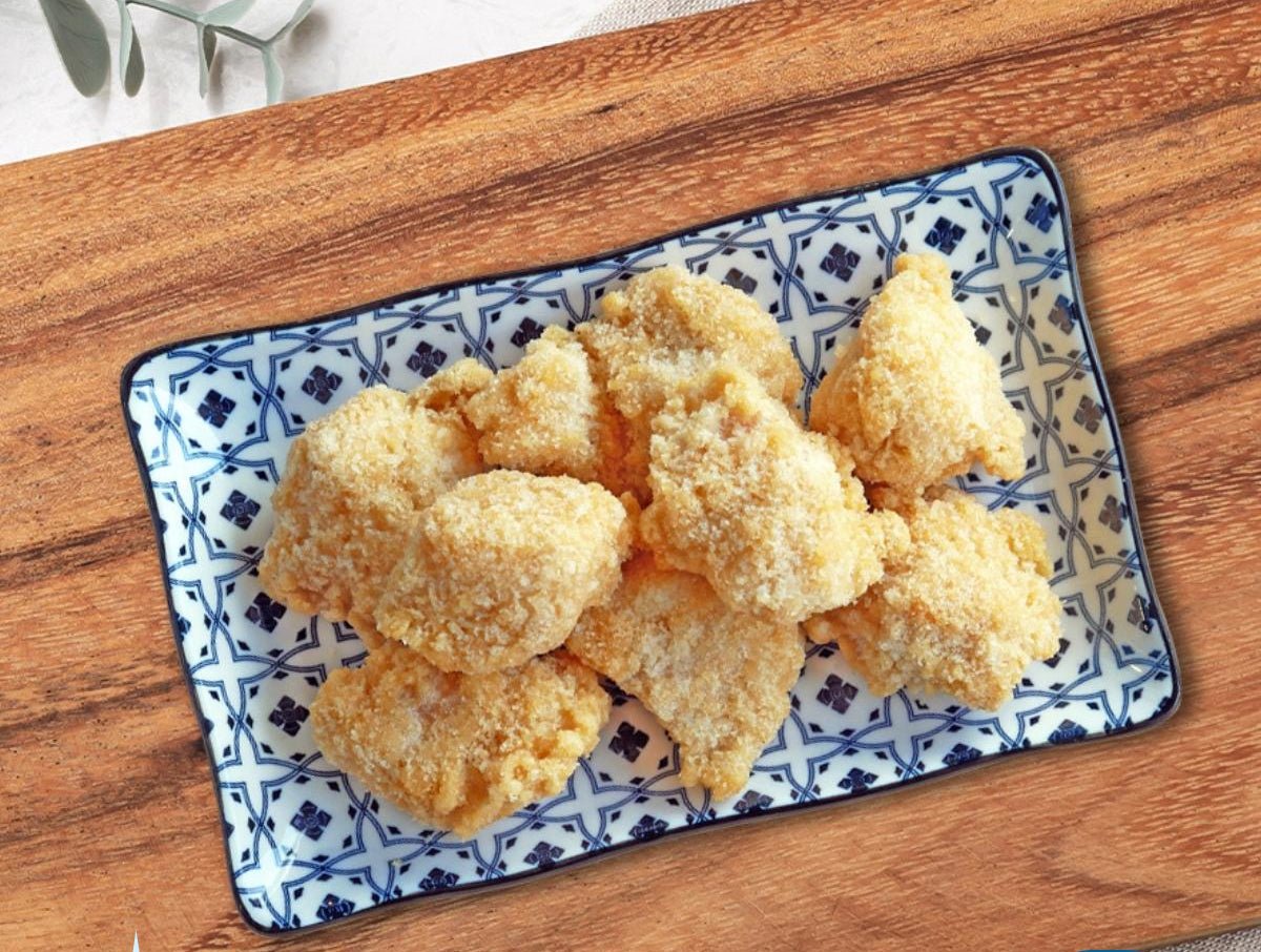 Golden Crispy Chicken Nuggets, 1KG, Halal