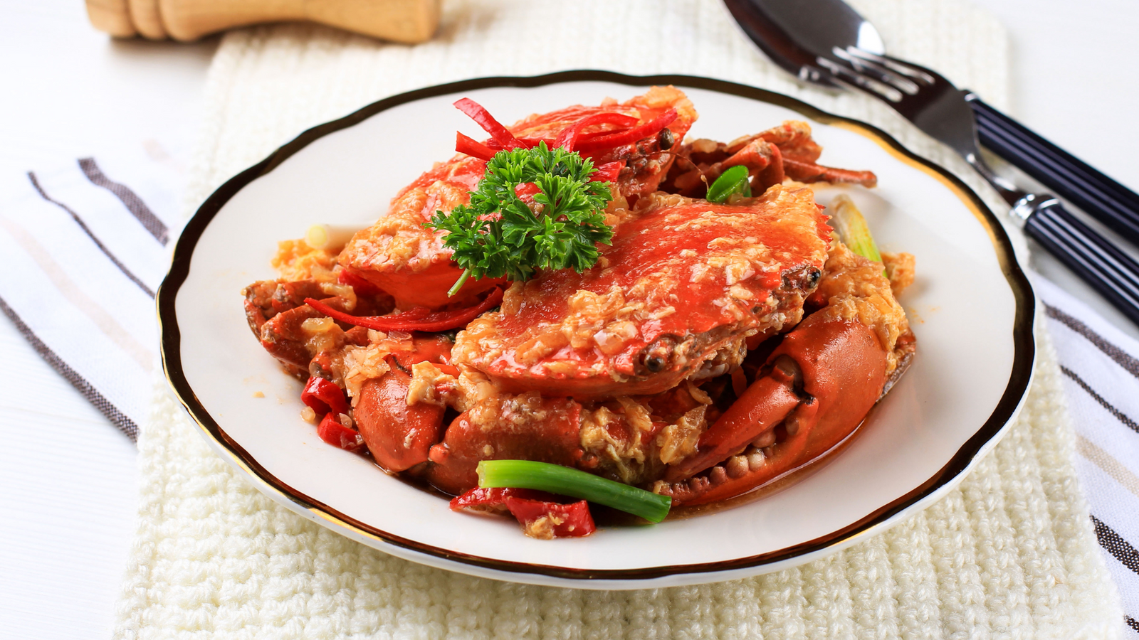 Master the Art of Singaporean Chilli Crab at Home