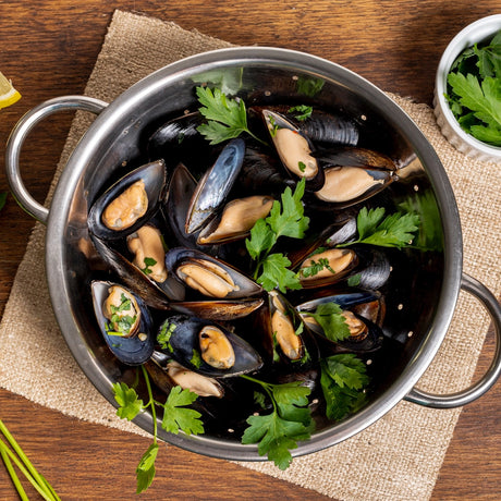 Whole Shell Cooked Blue Mussels